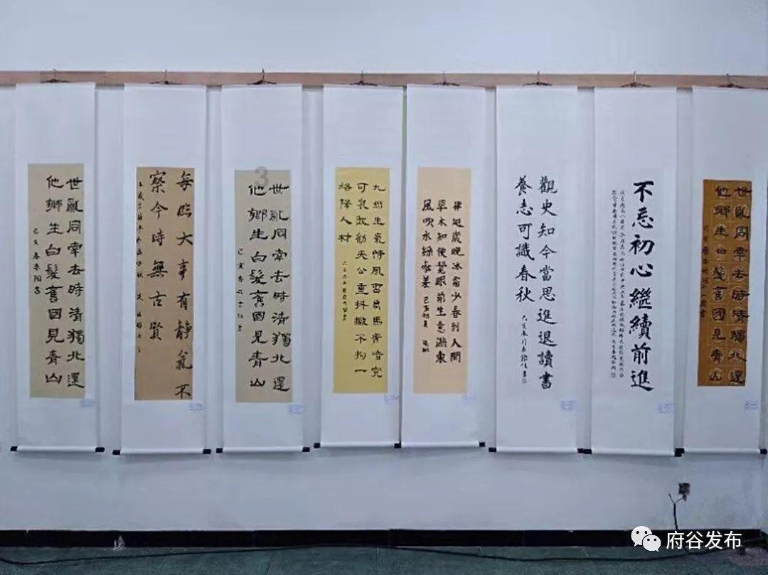 俄大选前夕，西方搞了个大新闻，和普京掰手腕，有那个实力吗？